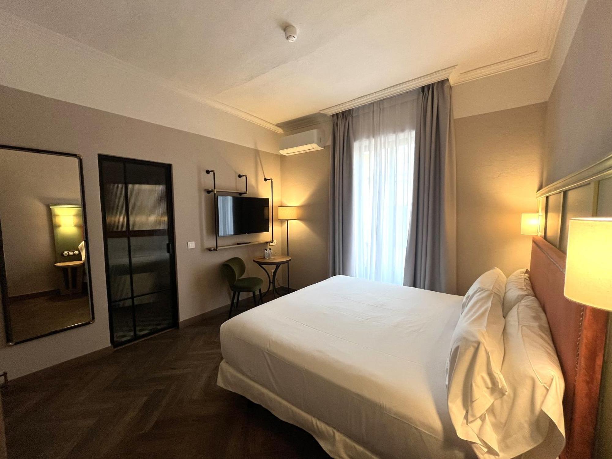 The Honest Hotel & Apartments Sevilla Eksteriør billede